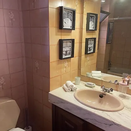 Primera Linea Playa. Apartamento *
